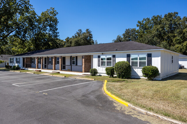 Gable Homes in Albany, GA - Building Photo - Building Photo