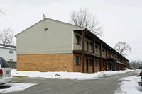 3729 W Alexis Rd in Toledo, OH - Building Photo - Building Photo