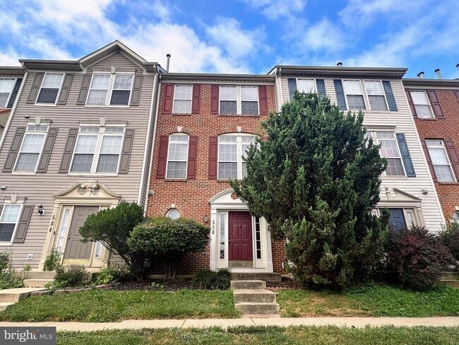 586 Eisenhower Dr