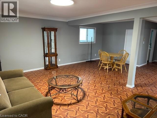 195 Sekura St in Cambridge, ON - Building Photo - Building Photo