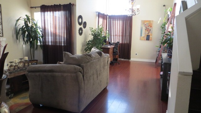 16510 Mango Way in Lake Elsinore, CA - Building Photo - Building Photo