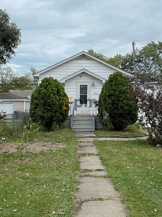 4915 Linden Ave in Hammond, IN - Building Photo