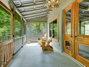 1501 Myers Creek Rd in Dripping Springs, TX - Building Photo - Building Photo