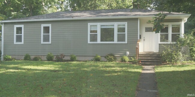 property at 1604 E University St
