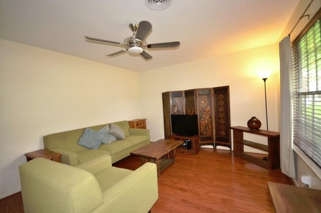 property at 5103 Orleans Ct