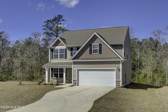 640 Poppleton Dr in Hampstead, NC - Building Photo - Building Photo