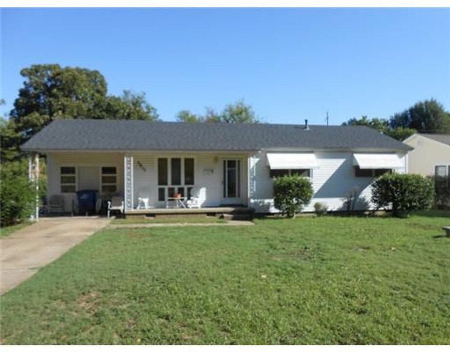 3815 Barry Ave in Fort Smith, AR - Building Photo