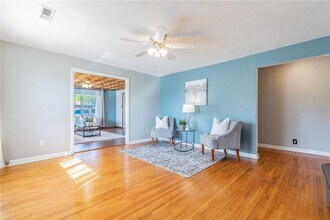 5418 Riverhills Dr in Temple Terrace, FL - Building Photo - Building Photo
