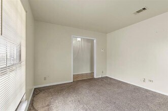 629 FM697 in Sherman, TX - Building Photo - Building Photo