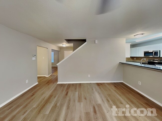 834 Smokey Oak Dr in Lancaster, TX - Building Photo - Building Photo