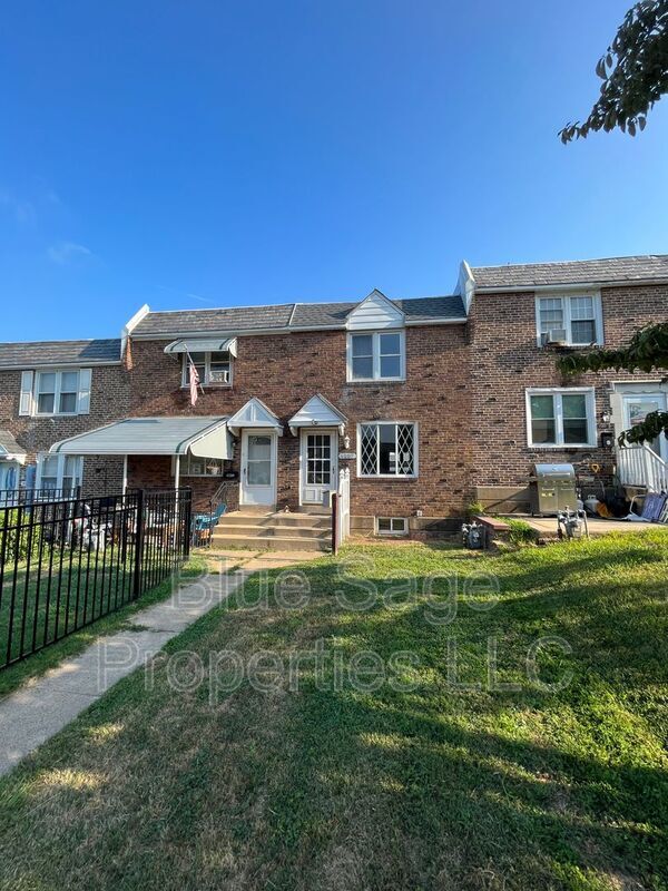 property at 5207 Westbrook Dr