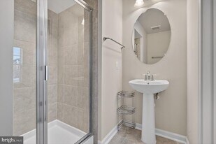 7503 Grey Rock Ln in Beltsville, MD - Building Photo