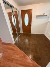 9260 Dee Rd in Des Plaines, IL - Building Photo - Building Photo