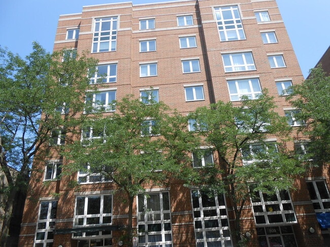 property at 811 Chicago Ave