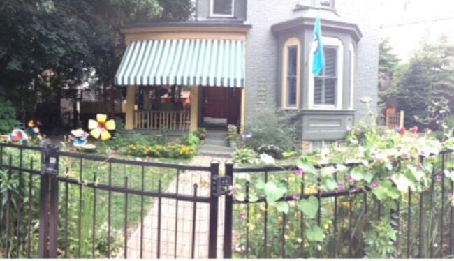 property at 919 S Aiken Ave