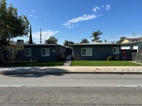 403 N Harbor Blvd in Anaheim, CA - Building Photo - Building Photo