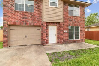 2812 Allen Ridge Dr in Bryan, TX - Building Photo - Building Photo