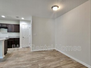 8477 Firetower Rd in Jacksonville, FL - Building Photo - Building Photo
