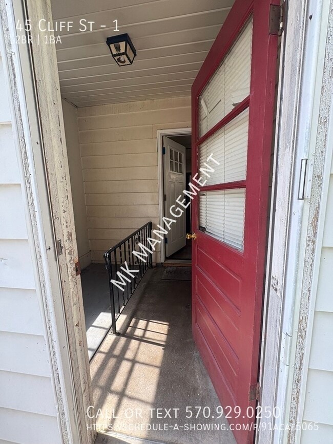 45 Cliff St in Pittston, PA - Building Photo - Building Photo