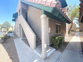 6750 Del Rey Ave, Unit Unit 121 in Las Vegas, NV - Building Photo