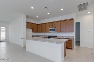 458 W Golden Aspen Dr in Queen Creek, AZ - Foto de edificio - Building Photo