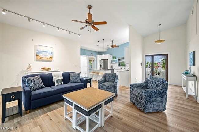10 Clearview Blvd in Fort Myers Beach, FL - Building Photo - Building Photo