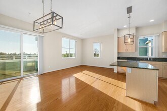 1066 41st Ave in Capitola, CA - Building Photo - Building Photo