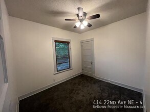 414 22nd Ave NE in Minneapolis, MN - Building Photo - Building Photo