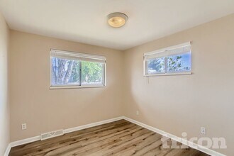 915 S Tyler Ave in Loveland, CO - Building Photo - Building Photo