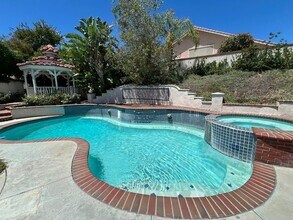 20495 Vía Nopales in Yorba Linda, CA - Building Photo - Building Photo