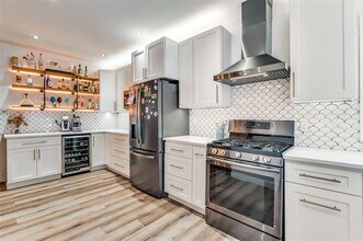 3331 Urban Ave in Dallas, TX - Building Photo - Building Photo