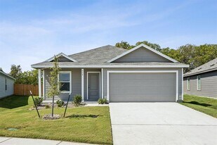 716 Holleman Dr in Princeton, TX - Building Photo