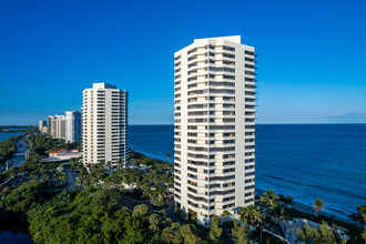 Sea Winds in Riviera Beach, FL - Building Photo - Building Photo