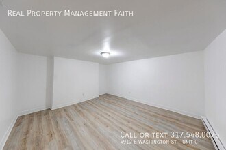 4912 E Washington St in Indianapolis, IN - Building Photo - Building Photo