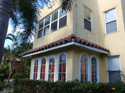 3317 Broadway in West Palm Beach, FL - Building Photo