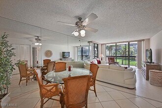 651 Seaview Ct in Marco Island, FL - Building Photo - Building Photo