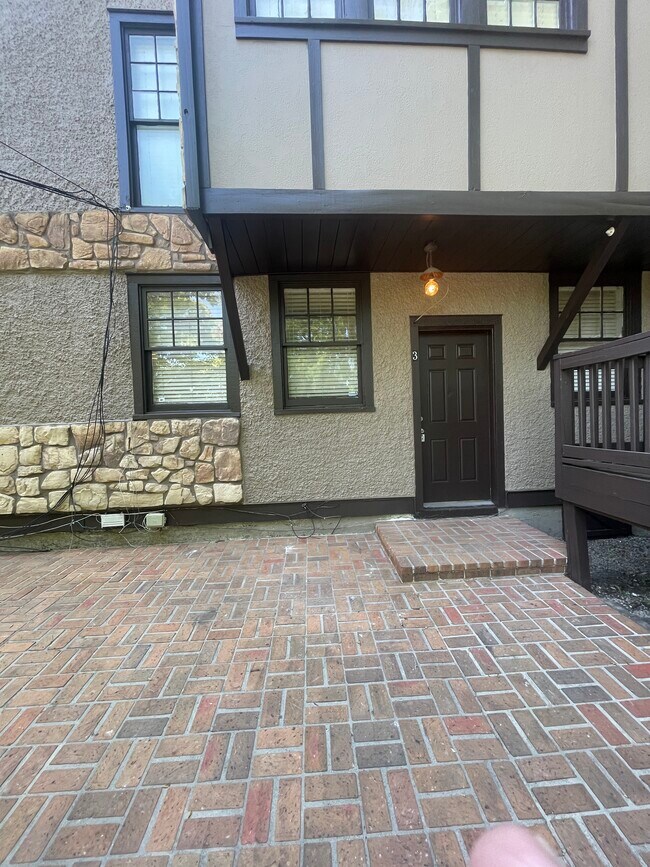 2705 Hanover Cir S in Birmingham, AL - Foto de edificio - Building Photo