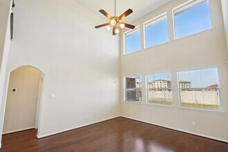 2813 Bottiglia Wy in League City, TX - Building Photo - Building Photo