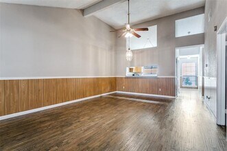 3009 Hilltop Dr in Euless, TX - Building Photo - Building Photo