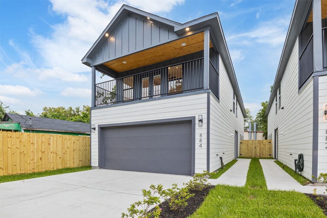 884 Prosper St in Houston, TX - Building Photo