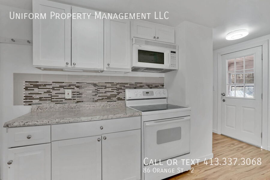 86 Orange St in Westfield, MA - Foto de edificio