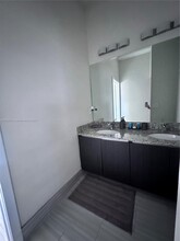 906 SW 65th Ave in West Miami, FL - Building Photo - Building Photo