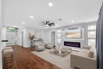 15807 Sonoma Park Dr in Houston, TX - Building Photo - Building Photo