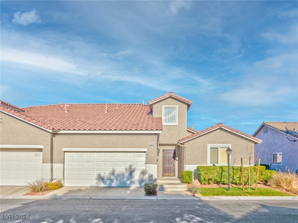 11052 Ampus Pl in Las Vegas, NV - Building Photo