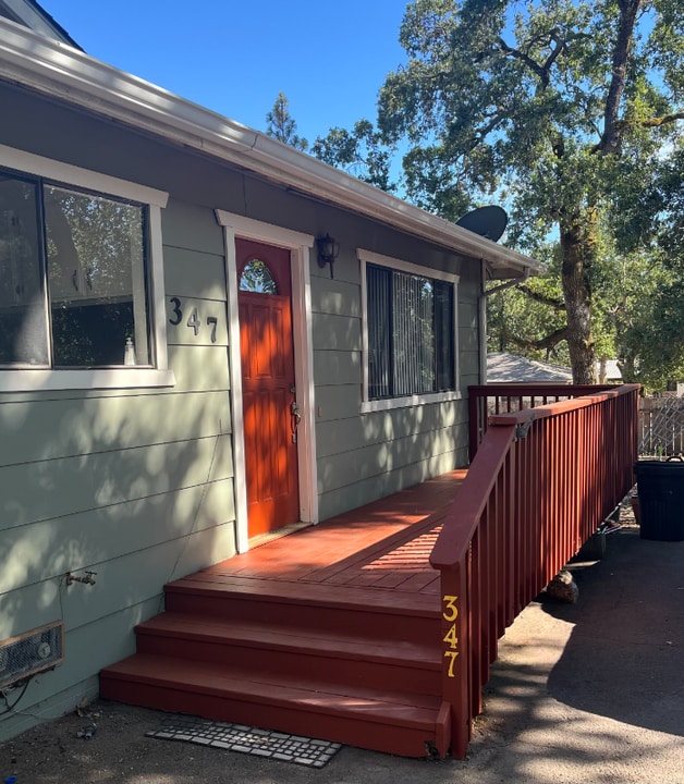345 Sky Oaks Dr in Angwin, CA - Building Photo