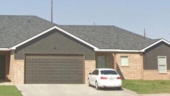 1217 N Evanston Ave in Lubbock, TX - Building Photo