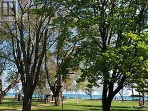 20 Kewbeach Ave in Toronto, ON - Building Photo - Building Photo