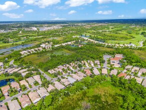 3665 NW Deer Oak Dr in Jensen Beach, FL - Building Photo - Building Photo