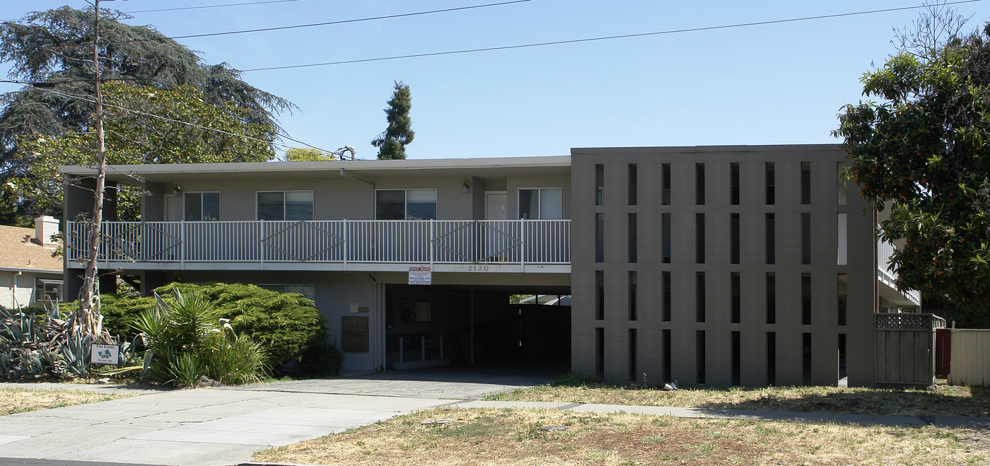 2130 Galindo St in Concord, CA - Building Photo