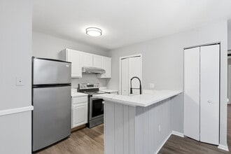 8870 Pennsbury Pl in Rosedale, MD - Building Photo - Building Photo